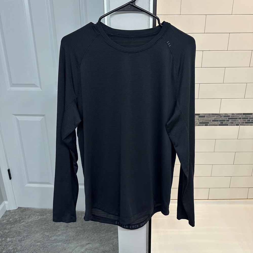 Lululemon License To Train Long Sleeve Shirt